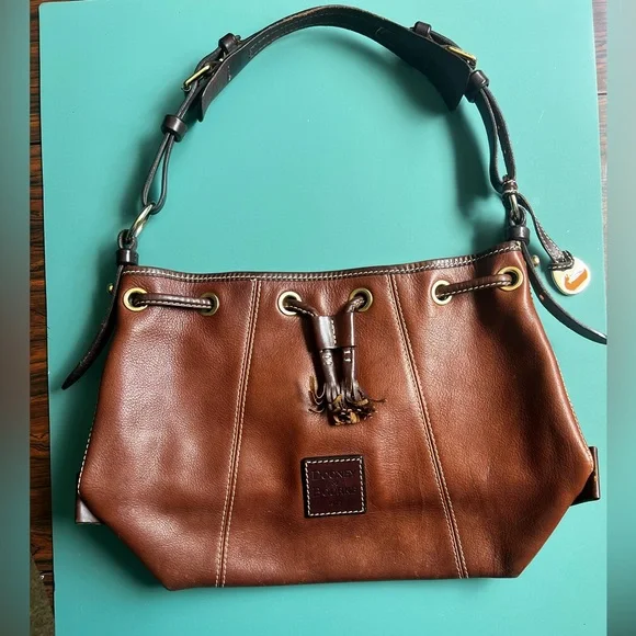 🧡Dooney & Bourke Pebbled Cowhide LEATHER DRAWSTRING purse shoulder bag Vintage! - Picture 5 of 13